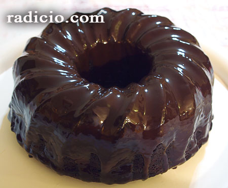 Chocolate cake with dark beer